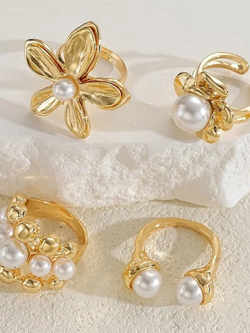 Chunky Gold Ring Set Boho Flower Baroque Pearl Rings Adjustable Stackable - Picture 2 of 4